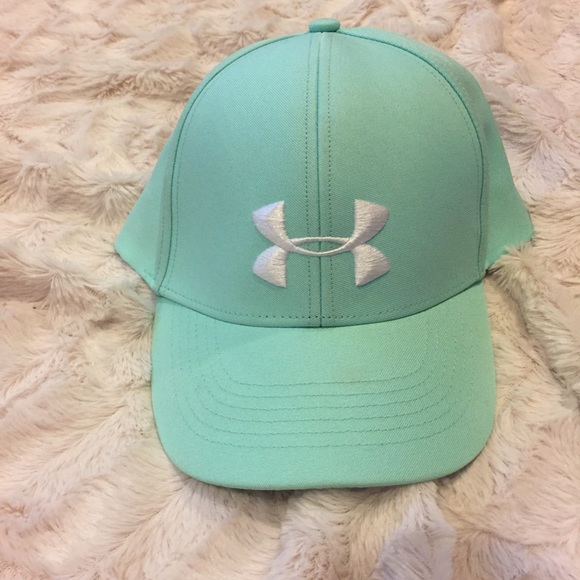 women's under armour baseball caps
